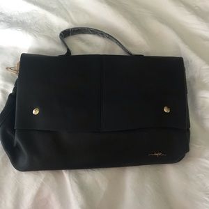 New Black Espe Purse